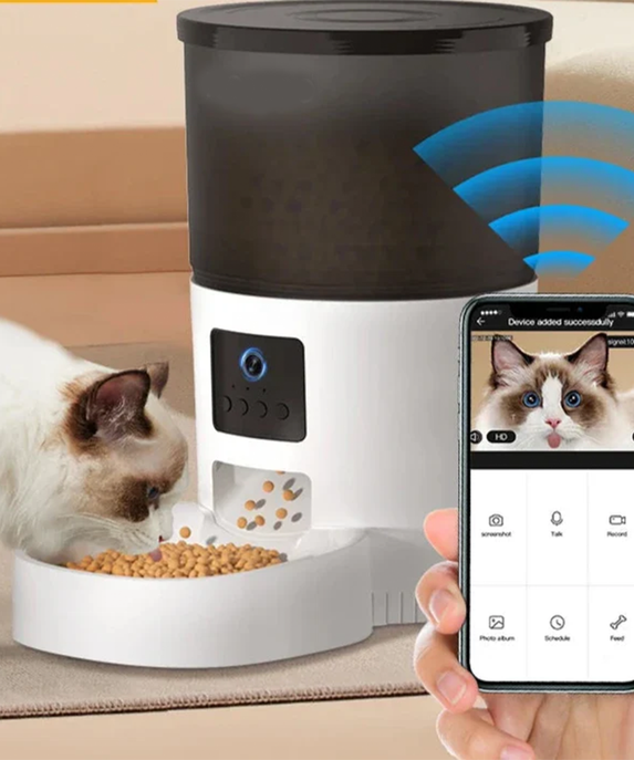 Remote Control Pet Food Dispenser